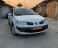 Белый Рено Меган, объемом двигателя 1.6 л и пробегом 132 тыс. км за 6450 $, фото 1 на Automoto.ua