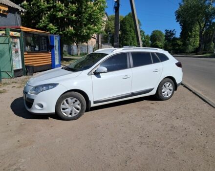 Білий Рено Меган, об'ємом двигуна 1.5 л та пробігом 230 тис. км за 6282 $, фото 1 на Automoto.ua