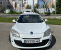 Рено Меган 2009 у Києві на Automoto.ua Білий Рено Меган, об'ємом двигуна 1.6 л та пробігом 242 тис. км за 6900 $, фото 1 на Automoto.ua