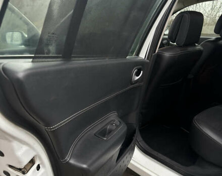 Білий Рено Меган, об'ємом двигуна 1.87 л та пробігом 308 тис. км за 4900 $, фото 7 на Automoto.ua