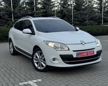 Білий Рено Меган, об'ємом двигуна 1.6 л та пробігом 220 тис. км за 7500 $, фото 1 на Automoto.ua