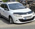 Білий Рено Меган, об'ємом двигуна 1.6 л та пробігом 236 тис. км за 7404 $, фото 1 на Automoto.ua