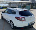 Рено Меган 2009 у Києві на Automoto.ua Білий Рено Меган, об'ємом двигуна 1.6 л та пробігом 242 тис. км за 6900 $, фото 5 на Automoto.ua
