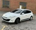 Белый Рено Меган, объемом двигателя 1.4 л и пробегом 223 тыс. км за 6100 $, фото 1 на Automoto.ua