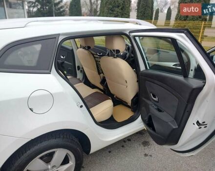 Белый Рено Меган, объемом двигателя 1.5 л и пробегом 267 тыс. км за 7000 $, фото 16 на Automoto.ua