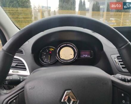 Белый Рено Меган, объемом двигателя 1.5 л и пробегом 267 тыс. км за 7000 $, фото 27 на Automoto.ua