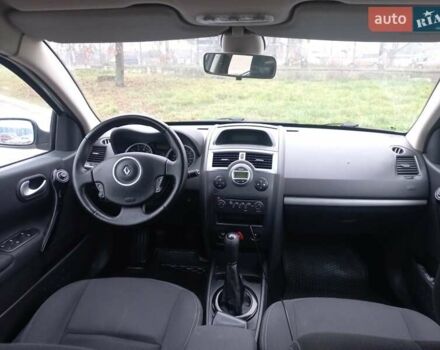 Белый Рено Меган, объемом двигателя 1.6 л и пробегом 247 тыс. км за 5100 $, фото 19 на Automoto.ua