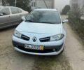 Белый Рено Меган, объемом двигателя 1.6 л и пробегом 145 тыс. км за 5300 $, фото 2 на Automoto.ua