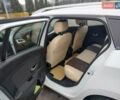 Белый Рено Меган, объемом двигателя 1.5 л и пробегом 267 тыс. км за 7000 $, фото 17 на Automoto.ua