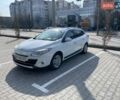Белый Рено Меган, объемом двигателя 2 л и пробегом 296 тыс. км за 7000 $, фото 1 на Automoto.ua