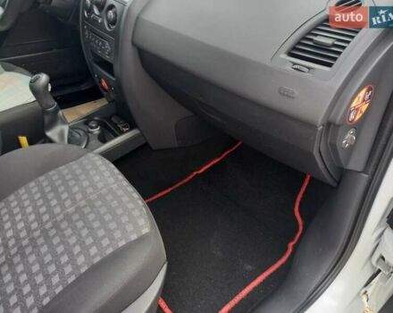 Білий Рено Меган, об'ємом двигуна 1.6 л та пробігом 201 тис. км за 5199 $, фото 35 на Automoto.ua