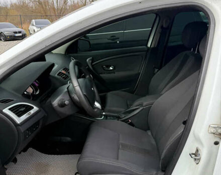 Белый Рено Меган, объемом двигателя 1.87 л и пробегом 295 тыс. км за 6900 $, фото 7 на Automoto.ua