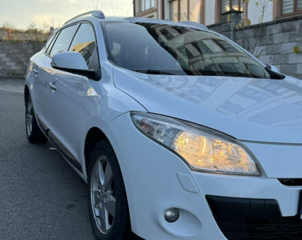 Белый Рено Меган, объемом двигателя 1.46 л и пробегом 298 тыс. км за 6200 $, фото 32 на Automoto.ua