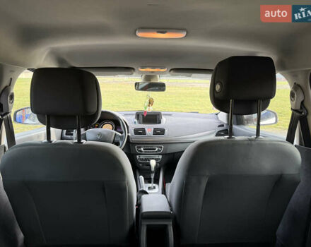 Белый Рено Меган, объемом двигателя 1.46 л и пробегом 299 тыс. км за 6200 $, фото 46 на Automoto.ua