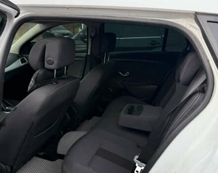 Белый Рено Меган, объемом двигателя 1.87 л и пробегом 295 тыс. км за 6900 $, фото 8 на Automoto.ua