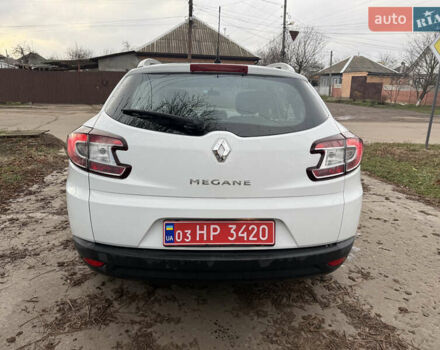 Белый Рено Меган, объемом двигателя 1.6 л и пробегом 211 тыс. км за 7399 $, фото 13 на Automoto.ua