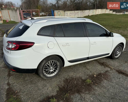 Белый Рено Меган, объемом двигателя 1.46 л и пробегом 299 тыс. км за 6200 $, фото 24 на Automoto.ua