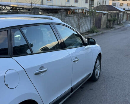 Белый Рено Меган, объемом двигателя 1.46 л и пробегом 298 тыс. км за 6200 $, фото 29 на Automoto.ua