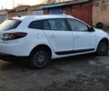 Белый Рено Меган, объемом двигателя 1.5 л и пробегом 300 тыс. км за 6500 $, фото 2 на Automoto.ua