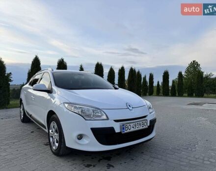 Белый Рено Меган, объемом двигателя 1.46 л и пробегом 316 тыс. км за 6500 $, фото 12 на Automoto.ua