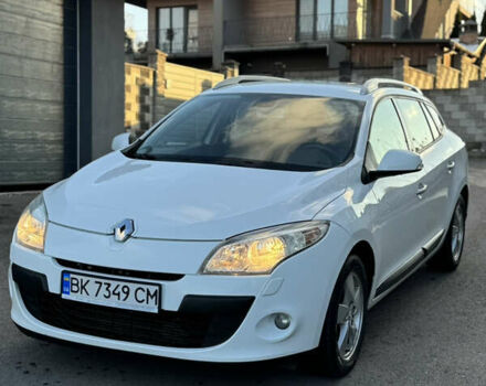 Белый Рено Меган, объемом двигателя 1.46 л и пробегом 298 тыс. км за 6200 $, фото 7 на Automoto.ua