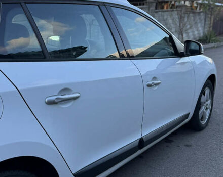 Белый Рено Меган, объемом двигателя 1.46 л и пробегом 298 тыс. км за 6200 $, фото 34 на Automoto.ua