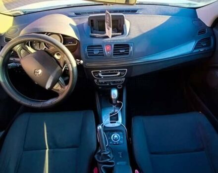 Белый Рено Меган, объемом двигателя 1.46 л и пробегом 258 тыс. км за 6200 $, фото 31 на Automoto.ua