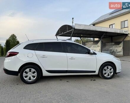 Белый Рено Меган, объемом двигателя 1.46 л и пробегом 316 тыс. км за 6500 $, фото 16 на Automoto.ua