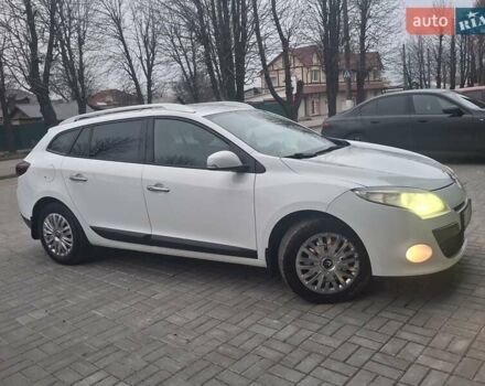 Белый Рено Меган, объемом двигателя 1.46 л и пробегом 298 тыс. км за 6700 $, фото 12 на Automoto.ua