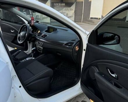 Белый Рено Меган, объемом двигателя 1.46 л и пробегом 316 тыс. км за 6500 $, фото 22 на Automoto.ua