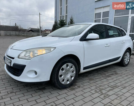 Белый Рено Меган, объемом двигателя 1.46 л и пробегом 264 тыс. км за 6500 $, фото 1 на Automoto.ua
