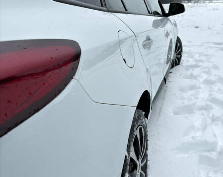 Белый Рено Меган, объемом двигателя 1.87 л и пробегом 302 тыс. км за 6300 $, фото 12 на Automoto.ua