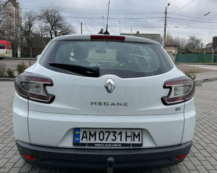 Белый Рено Меган, объемом двигателя 1.46 л и пробегом 264 тыс. км за 6500 $, фото 3 на Automoto.ua