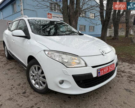 Белый Рено Меган, объемом двигателя 1.6 л и пробегом 211 тыс. км за 7399 $, фото 10 на Automoto.ua