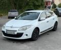 Белый Рено Меган, объемом двигателя 1.46 л и пробегом 315 тыс. км за 4999 $, фото 1 на Automoto.ua