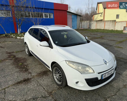 Белый Рено Меган, объемом двигателя 1.46 л и пробегом 299 тыс. км за 6200 $, фото 3 на Automoto.ua