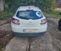 Рено Меган 2010 у Львові на Automoto.ua Білий Рено Меган, об'ємом двигуна 2 л та пробігом 255 тис. км за 7300 $, фото 4 на Automoto.ua