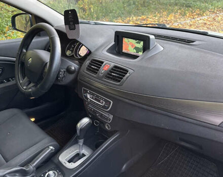 Белый Рено Меган, объемом двигателя 1.5 л и пробегом 257 тыс. км за 5250 $, фото 35 на Automoto.ua