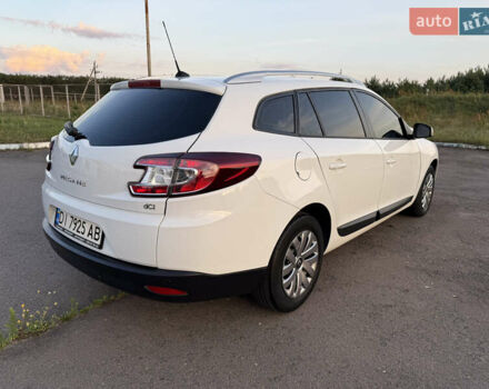 Белый Рено Меган, объемом двигателя 1.5 л и пробегом 280 тыс. км за 6700 $, фото 4 на Automoto.ua