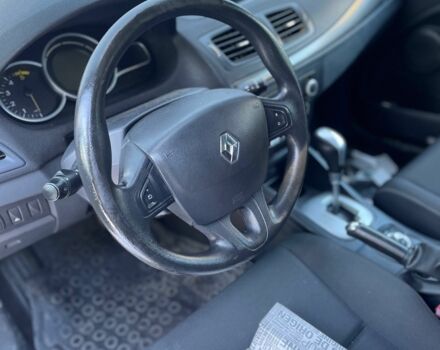 Білий Рено Меган, об'ємом двигуна 1.5 л та пробігом 3 тис. км за 1299 $, фото 7 на Automoto.ua
