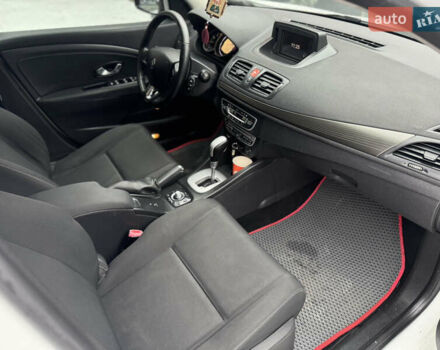 Белый Рено Меган, объемом двигателя 1.46 л и пробегом 299 тыс. км за 6900 $, фото 8 на Automoto.ua