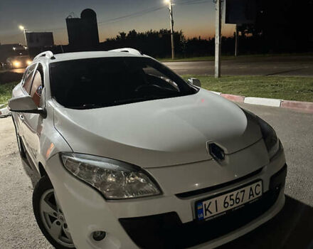Белый Рено Меган, объемом двигателя 1.46 л и пробегом 250 тыс. км за 6300 $, фото 6 на Automoto.ua