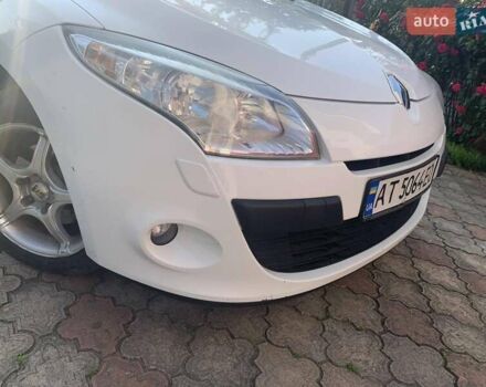 Белый Рено Меган, объемом двигателя 1.46 л и пробегом 210 тыс. км за 6300 $, фото 19 на Automoto.ua