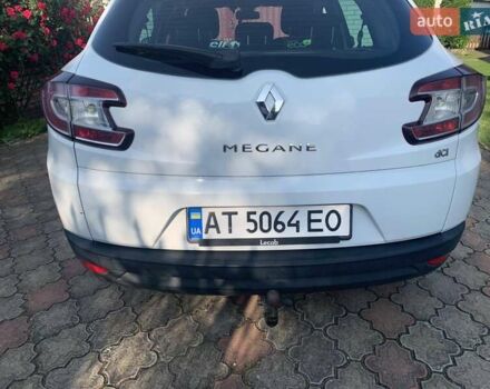 Белый Рено Меган, объемом двигателя 1.46 л и пробегом 210 тыс. км за 6300 $, фото 17 на Automoto.ua