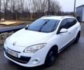 Белый Рено Меган, объемом двигателя 1.5 л и пробегом 337 тыс. км за 6600 $, фото 1 на Automoto.ua