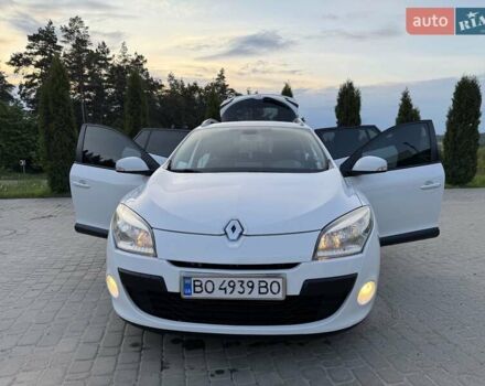 Белый Рено Меган, объемом двигателя 1.46 л и пробегом 316 тыс. км за 6500 $, фото 18 на Automoto.ua