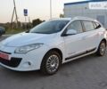 Белый Рено Меган, объемом двигателя 1.5 л и пробегом 263 тыс. км за 7400 $, фото 1 на Automoto.ua
