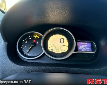 Белый Рено Меган, объемом двигателя 1.5 л и пробегом 240 тыс. км за 7499 $, фото 10 на Automoto.ua