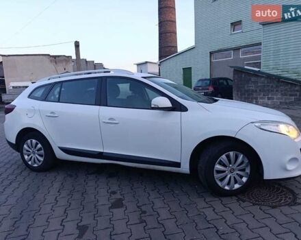 Белый Рено Меган, объемом двигателя 1.46 л и пробегом 258 тыс. км за 6200 $, фото 42 на Automoto.ua