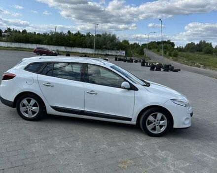 Белый Рено Меган, объемом двигателя 1.46 л и пробегом 207 тыс. км за 7200 $, фото 7 на Automoto.ua